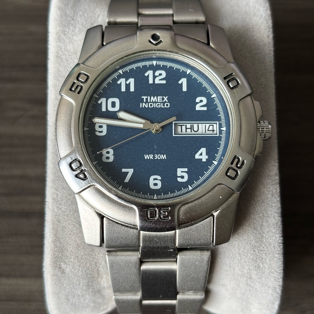 Vintage Timex Indiglo Silver Quartz Watch with Blue Dial on Bracelet